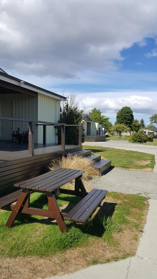 High Country Lodge, & Backpackers Motel