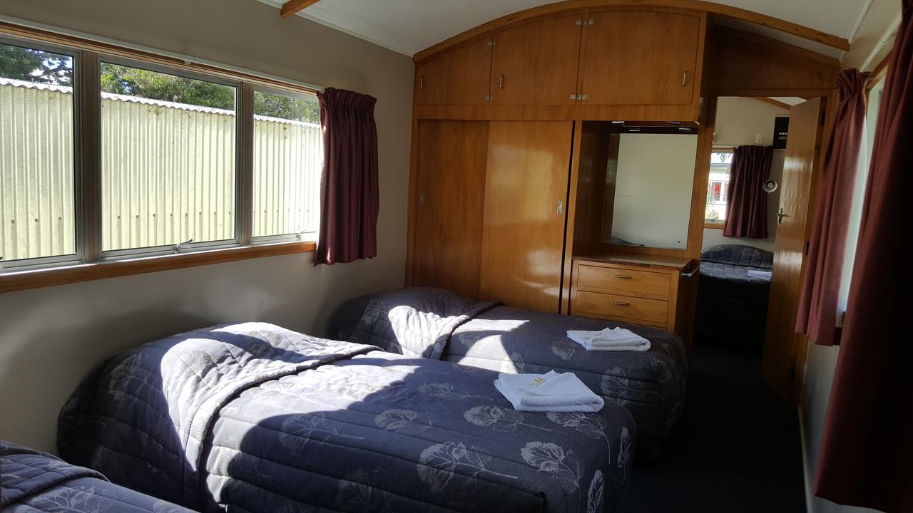 High Country Lodge, & Backpackers Motel
