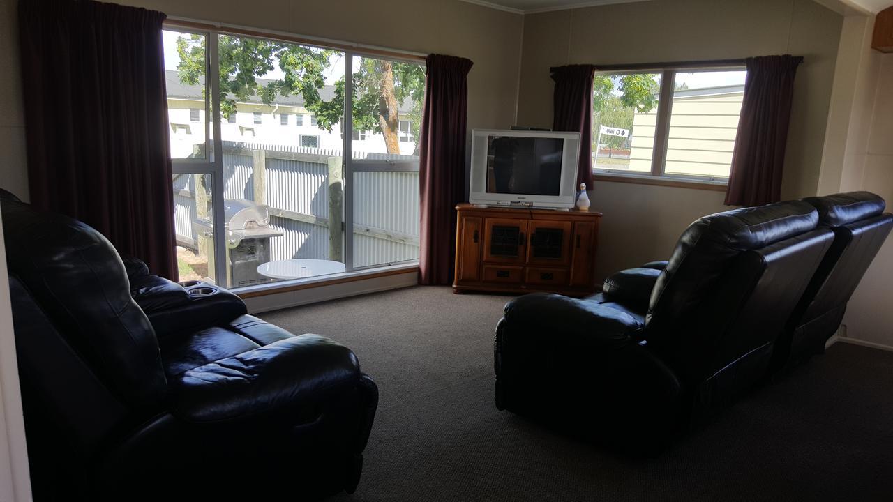 High Country Lodge, & Backpackers Twizel